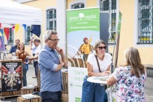 greencapital im Gespräch mit Interessenten beim bfuture-Festival in Bonn